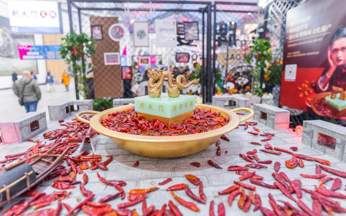 重慶老火鍋底料哪個(gè)好，非遺底料可還行？