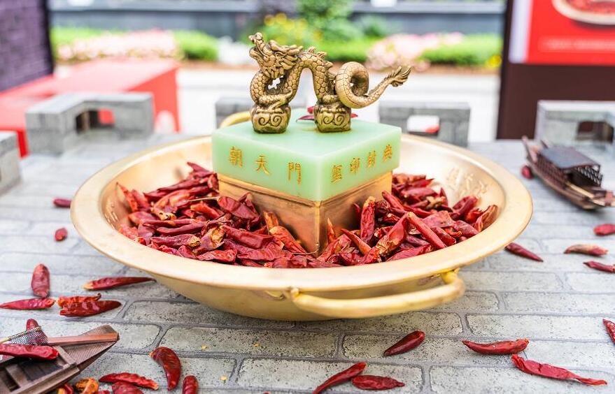 和田開火鍋加盟店怎么經(jīng)營，前景好嗎？