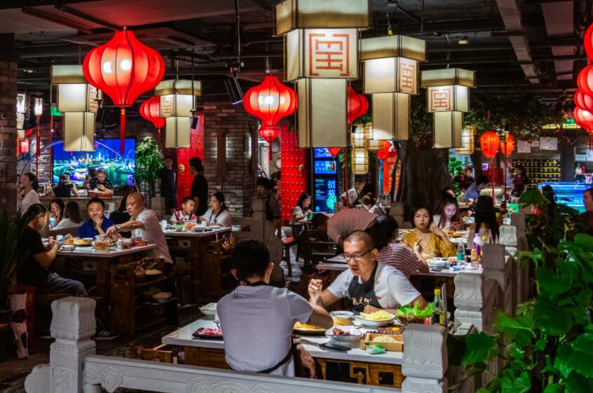 青銅峽開火鍋加盟店有哪些地方優(yōu)勢？
