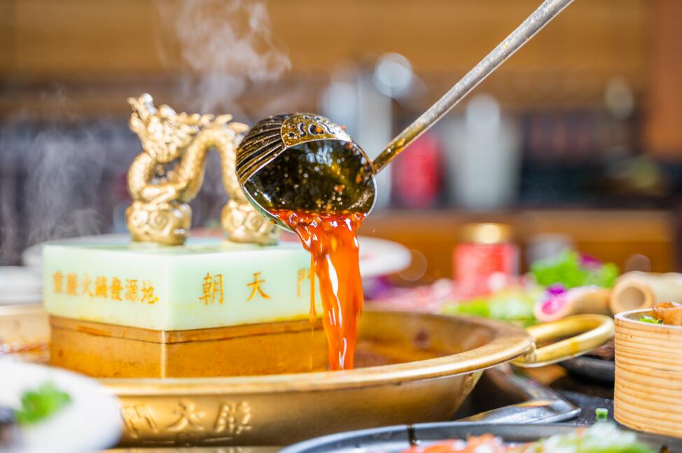 江門開火鍋加盟店，如何找準(zhǔn)正宗品牌？