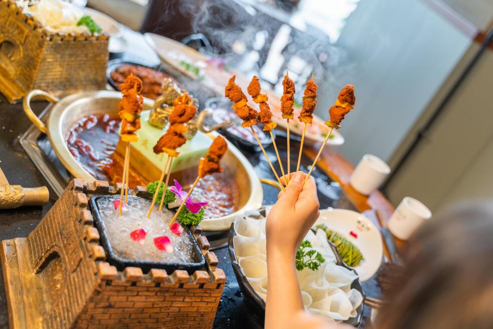 耒陽(yáng)開(kāi)火鍋加盟店，如何低成本運(yùn)營(yíng)？