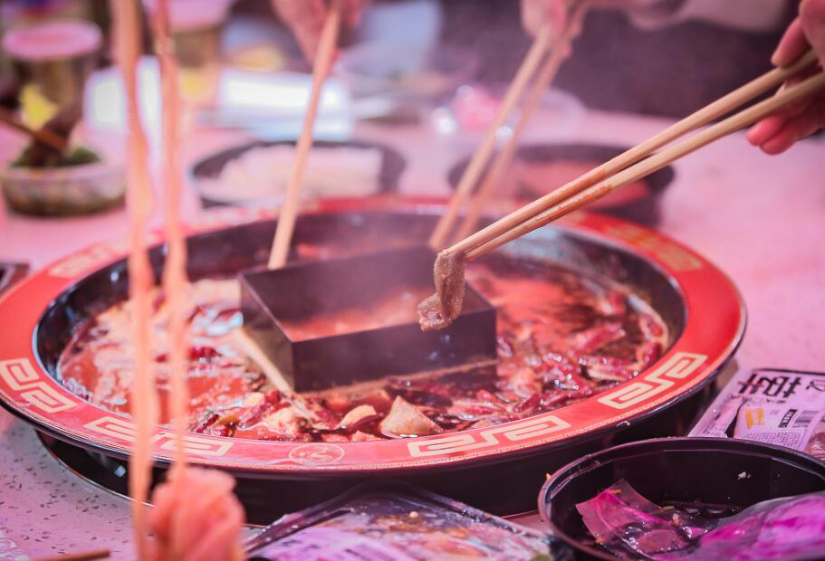 宜昌開火鍋加盟店，如何讓顧客贊不絕口？