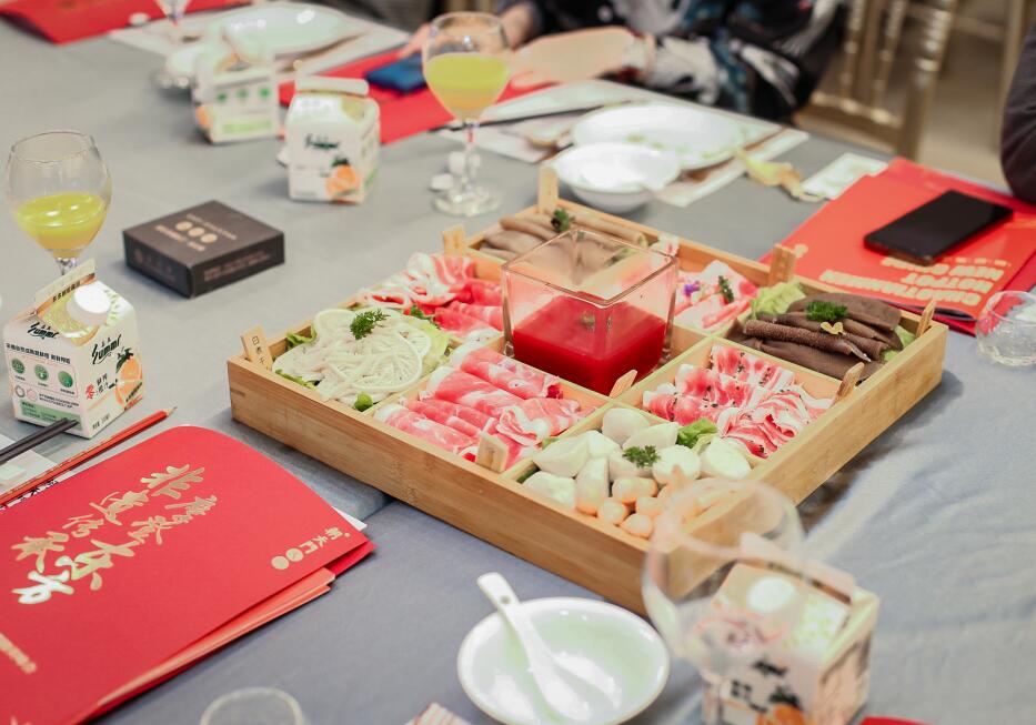 如果你想開火鍋加盟店，請(qǐng)耐心看完本文！