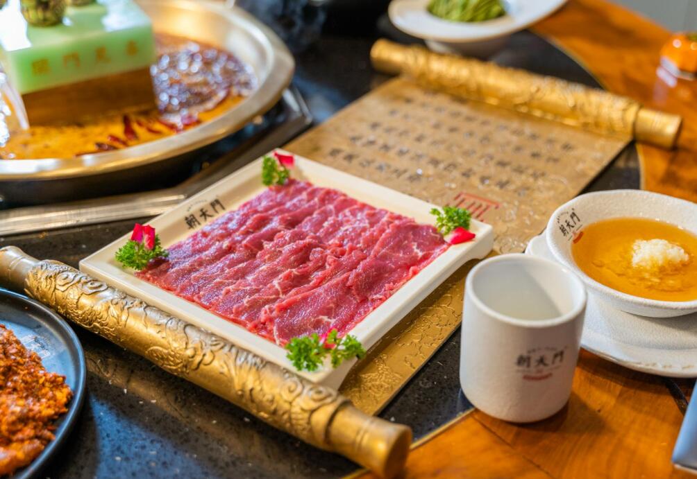 大連開火鍋加盟店，應(yīng)該租賃哪種商鋪？