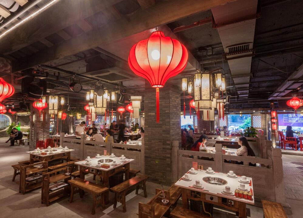 海城開(kāi)火鍋加盟店，選老油還是一次性油？