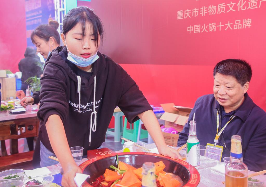 普蘭店開火鍋加盟店，如何快速招徠顧客？