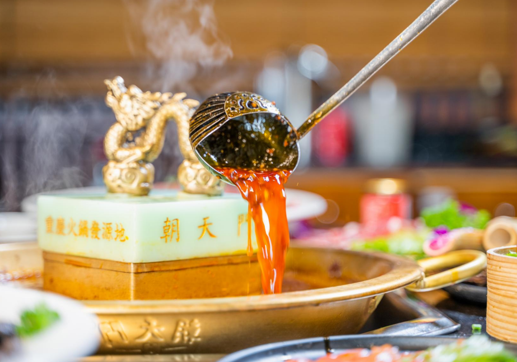 岑溪開(kāi)火鍋加盟店，3步解決翻臺(tái)難題！