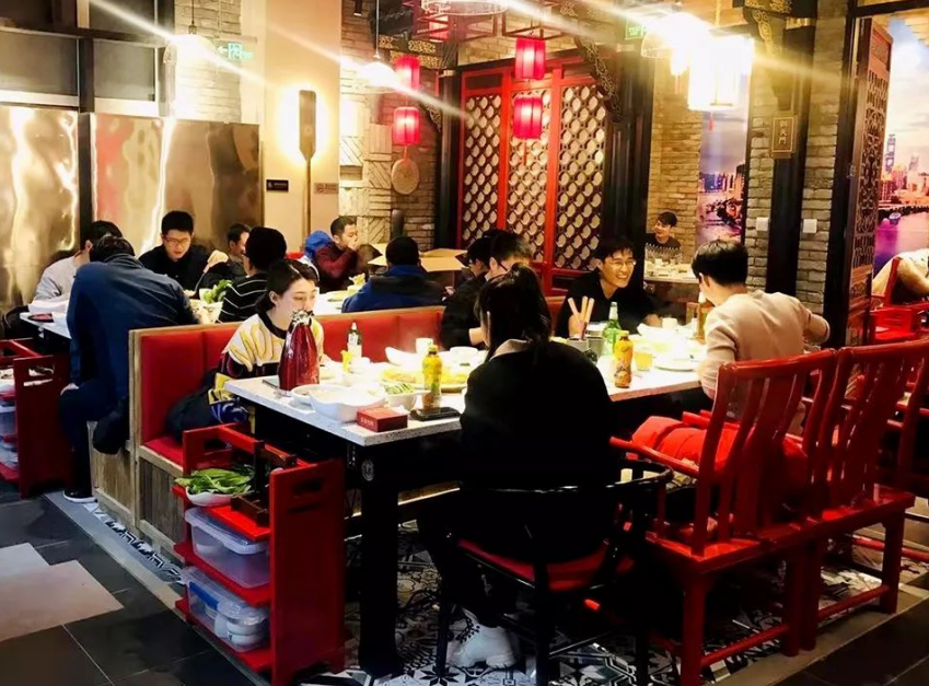 加盟朝天門火鍋怎么樣？全能型品牌中心助你引流！