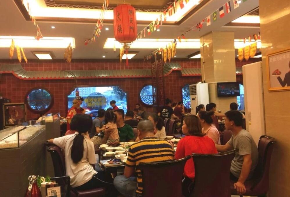 這里是網(wǎng)紅重慶，一座遍地都是火鍋的城市！