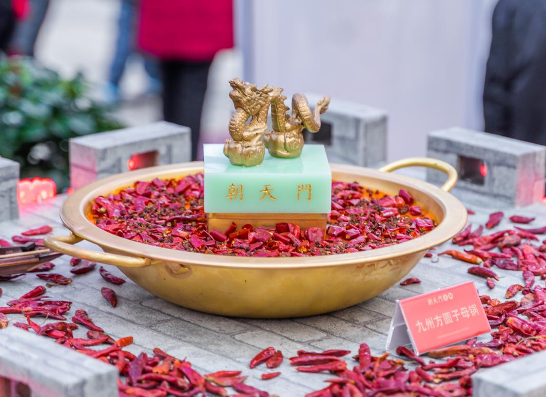 火鍋店門頭怎樣設(shè)計(jì)才能讓顧客主動(dòng)上門？