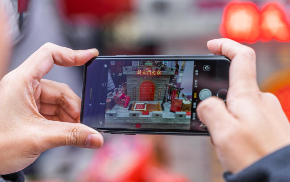 朋友圈要怎么發(fā)，火鍋店老板才能吸引客戶？