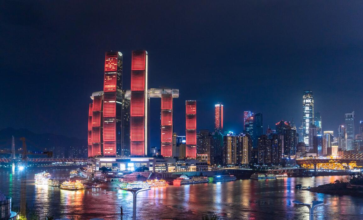被朋友圈贊爆的朝天門旅游攻略！風(fēng)景奇幻重慶火鍋超贊！