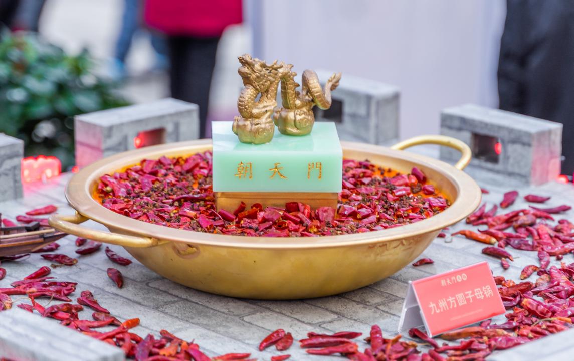 長江索道旅游打卡攻略，體驗(yàn)飛躍長江，品嘗重慶火鍋！