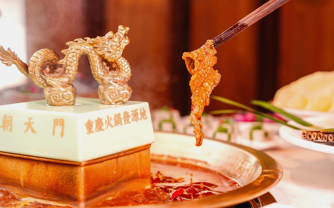這家火鍋店，好吃不上火，秘訣就在湯底！