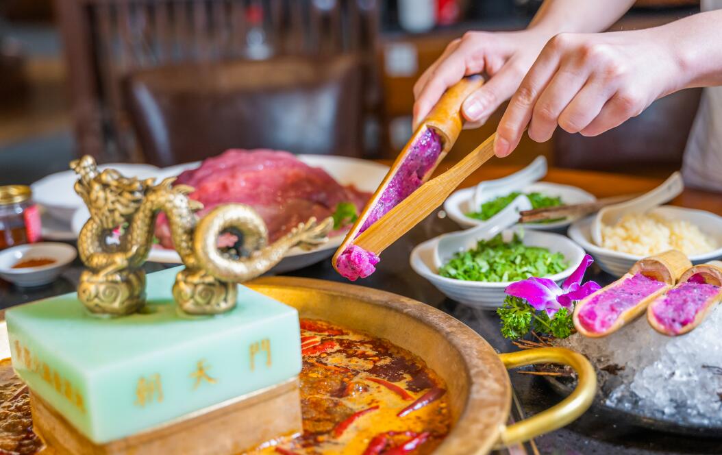 火鍋未來(lái)發(fā)展趨勢(shì)，開(kāi)一家火鍋店，這幾點(diǎn)要知道！