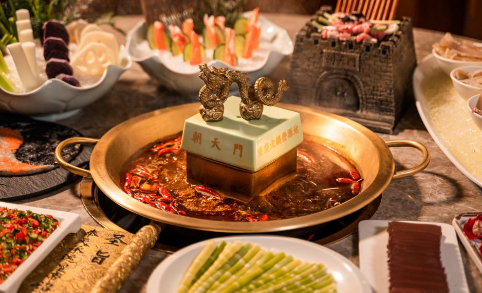 又到了吃春筍的季節(jié)，火鍋竹筍，美味養(yǎng)生！