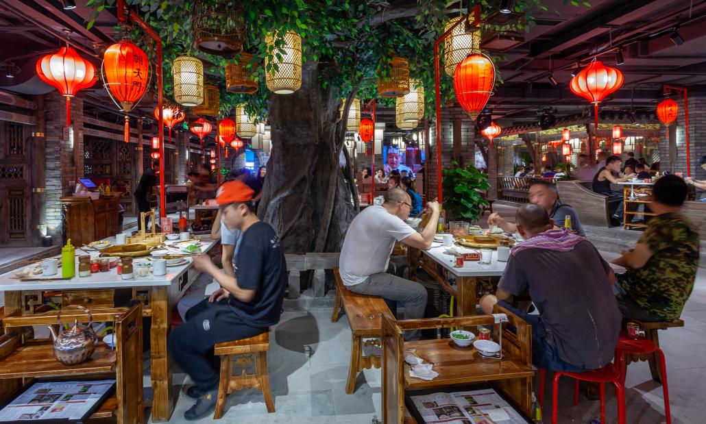 開一家火鍋店，選品牌加盟，還是自己開？