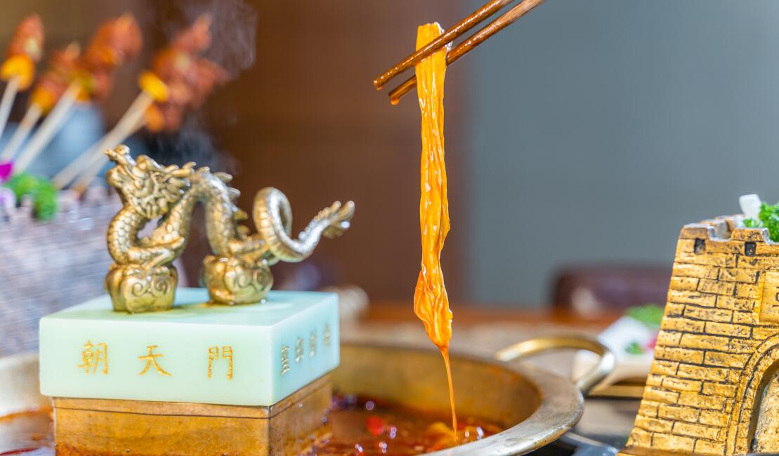 火鍋店餐具怎么選？三個(gè)方面，選出高性價(jià)比特色餐具！