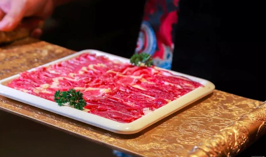 火鍋品牌，結(jié)合熱門(mén)事件，這樣宣傳，生意更好！