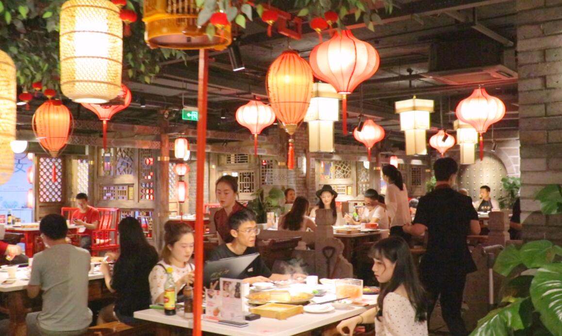 重慶火鍋，憑什么成為了社交名片？